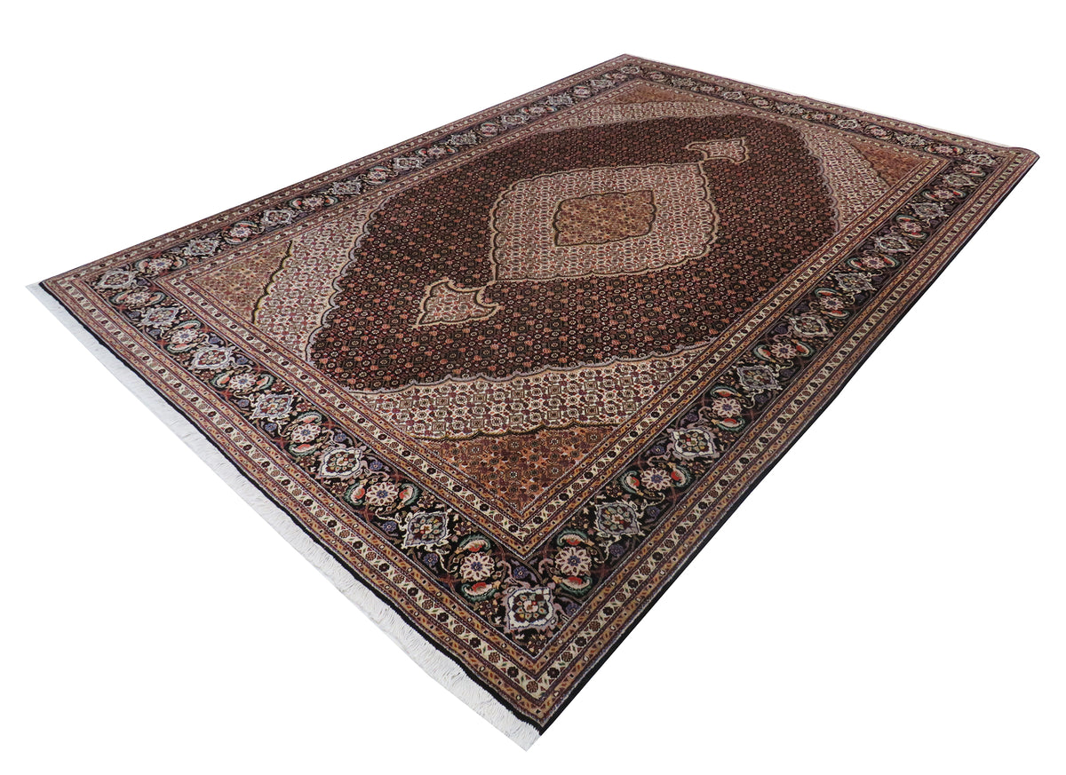 Täbriz Mahi 294 x 203 cm