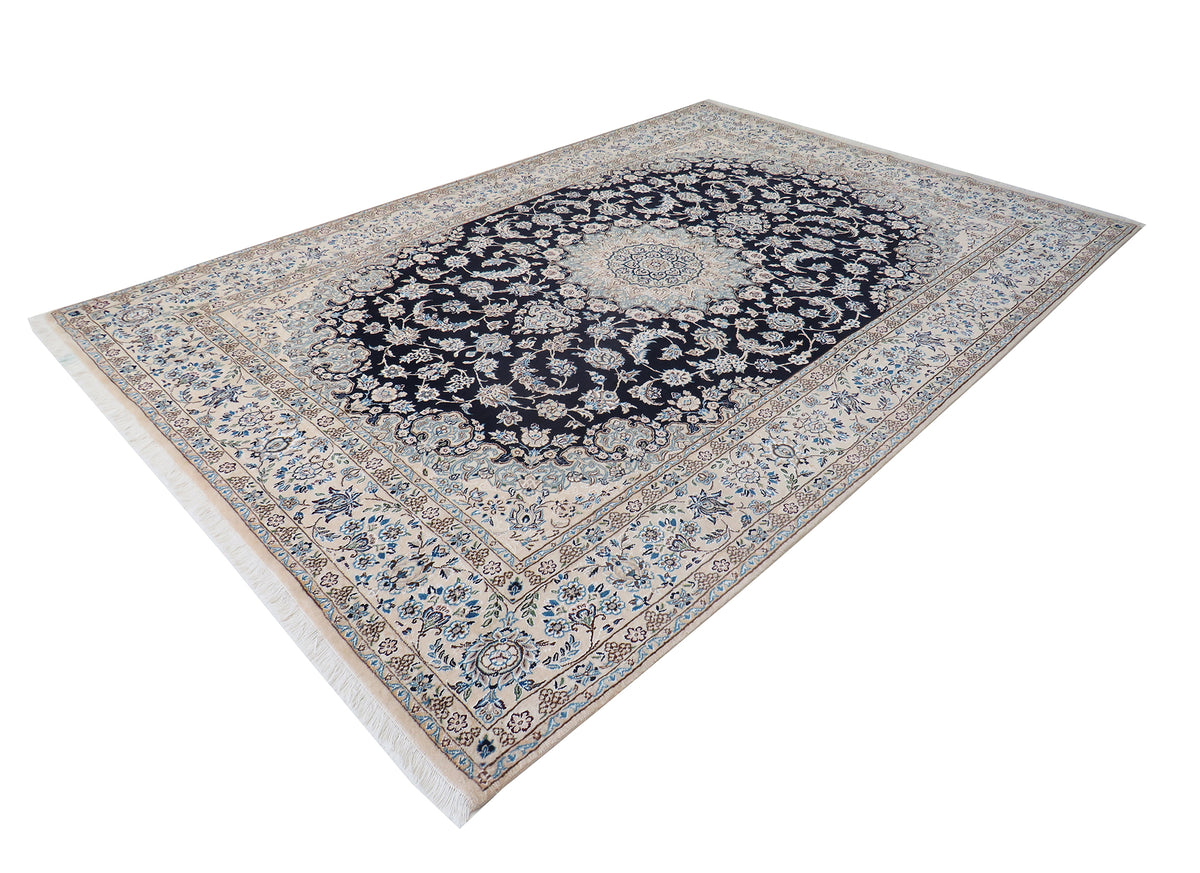 Nain 9La 300 x 202 cm