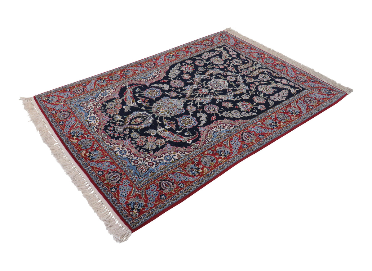 Isfahan 159 x 112 cm