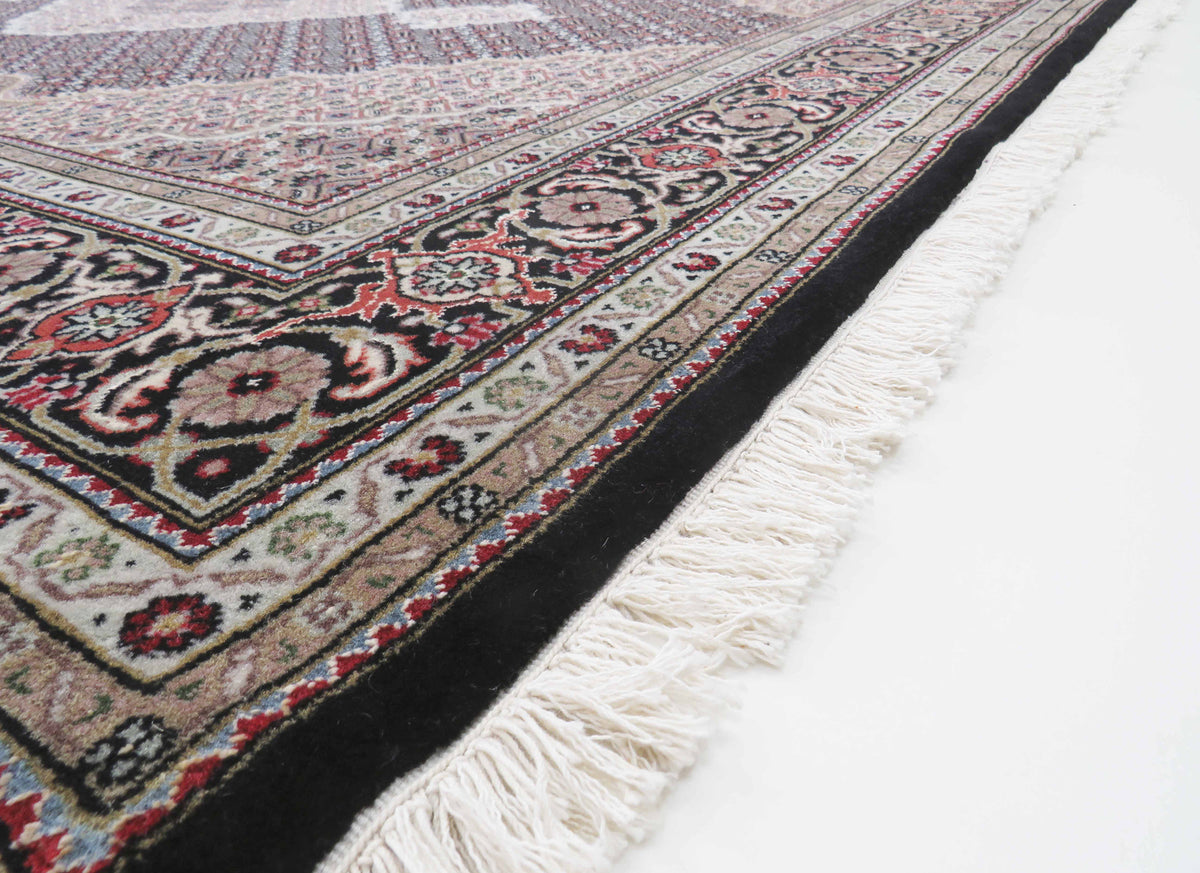 Indo Täbriz Mahi 250 x 170 cm