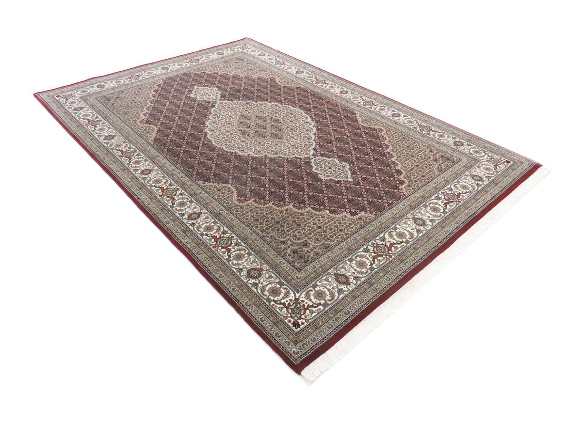 Indo Täbriz mahi 243 x 172 cm