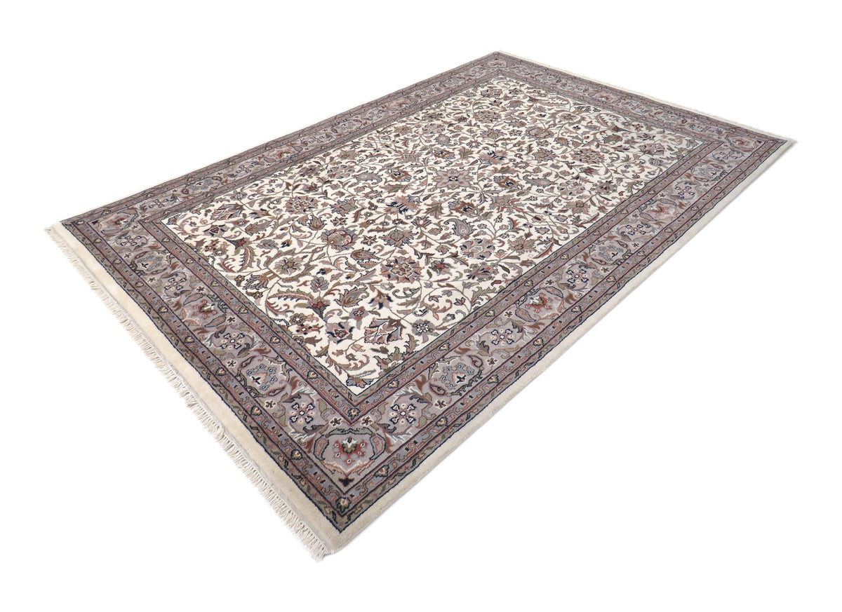 Indo Sarough 245 x 170 cm