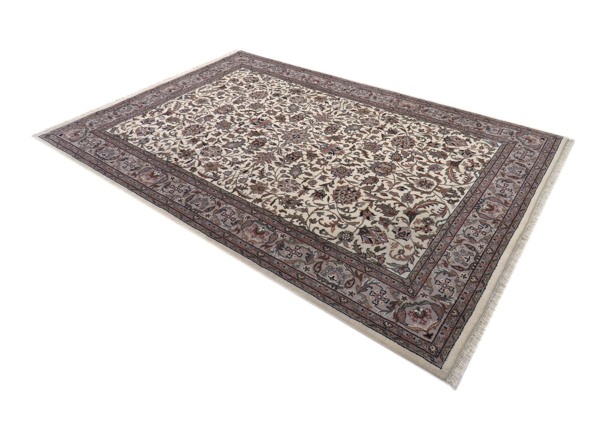Indo Sarough 245 x 170 cm