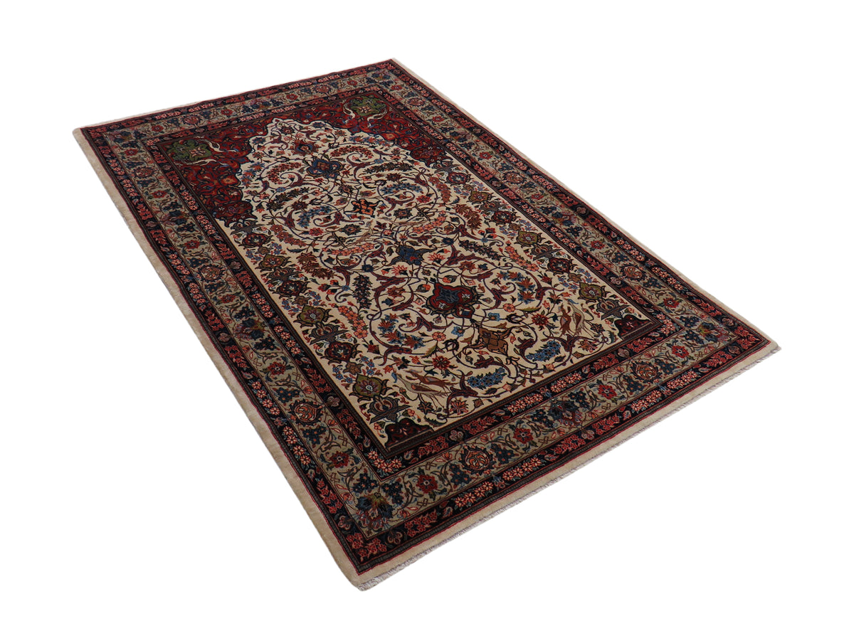 China Isfahan Vintage 156 x 105 cm