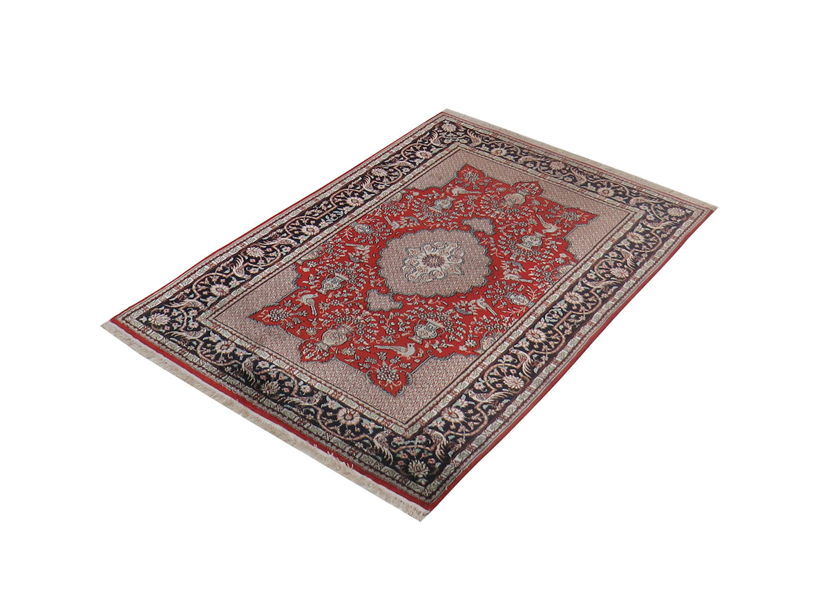 China Hereke 121 x 79 cm