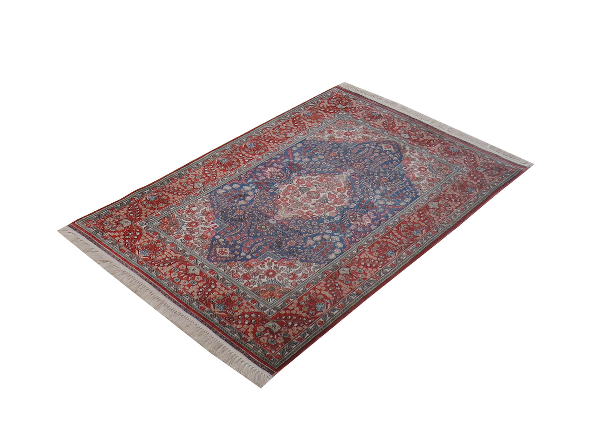 China Hereke 121 x 79 cm