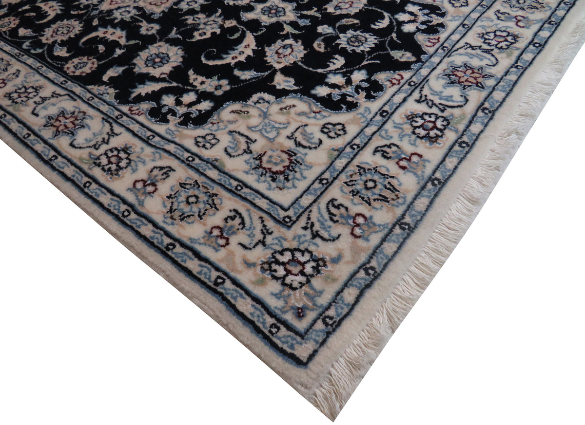 Nain 9LA 123 x 76 cm