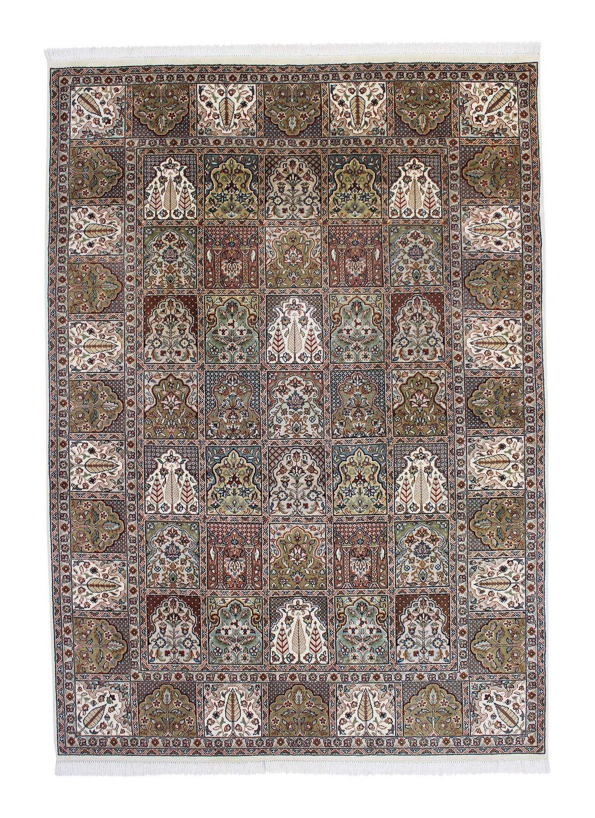 Indo Bakhtiar  246 x 173 cm