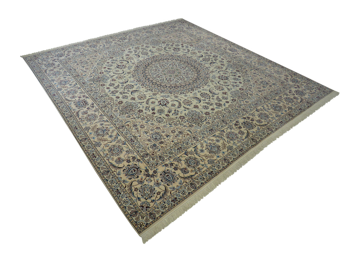 Nain 4LA 261 x 251 cm