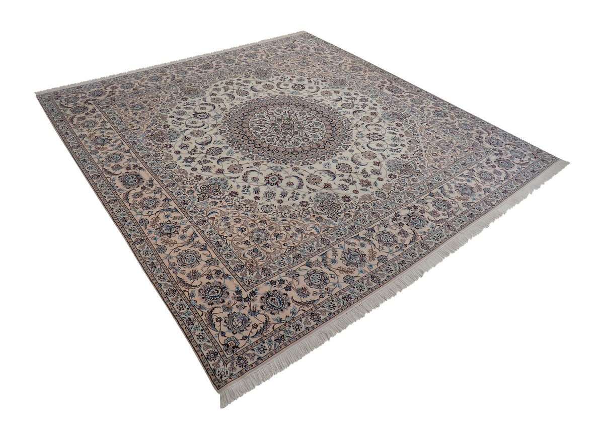 Nain 4LA 261 x 251 cm